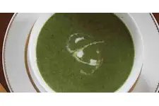 Ispanaklı Brokoli Çorbası Tarifi ve Malzemeleri