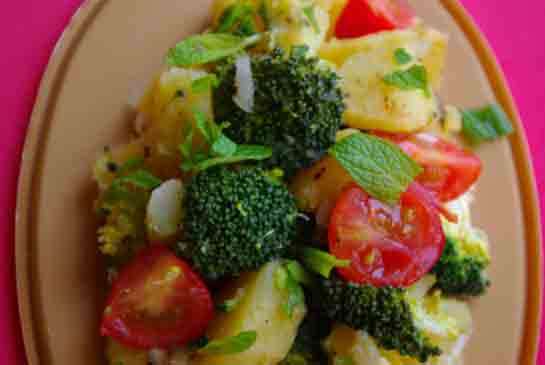 Patatesli Brokoli Salatası Tarifi ve Malzemeleri